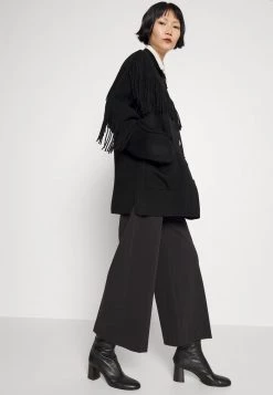 DRYKORN TRUE - Trousers - Schwarz -Trend Code Shop 091c4fa3f6e34b19a2d660c5a4dcbff8