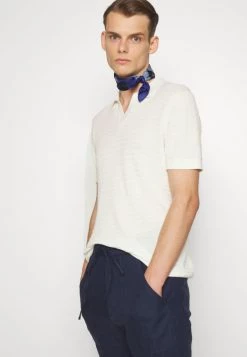 DRYKORN BRAIAN - Jumper - Off White -Trend Code Shop 09ea0634b0134f1c9296d6159a4bc0a4