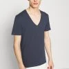 DRYKORN QUENTIN - Basic T-shirt - Blau 1 DRYKORN QUENTIN - Basic T-shirt - Blau -Trend Code Shop 10e06242c3df4ccdafb7e76ca2de10b3
