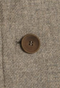 DRYKORN SKOPJE - Short Coat - Braun -Trend Code Shop 157ba62c10594b20be7c63c263bf6136