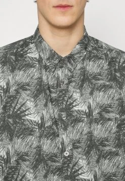 DRYKORN LOKEN - Shirt - Green -Trend Code Shop 162d16854e864a2db1414a14885c5139