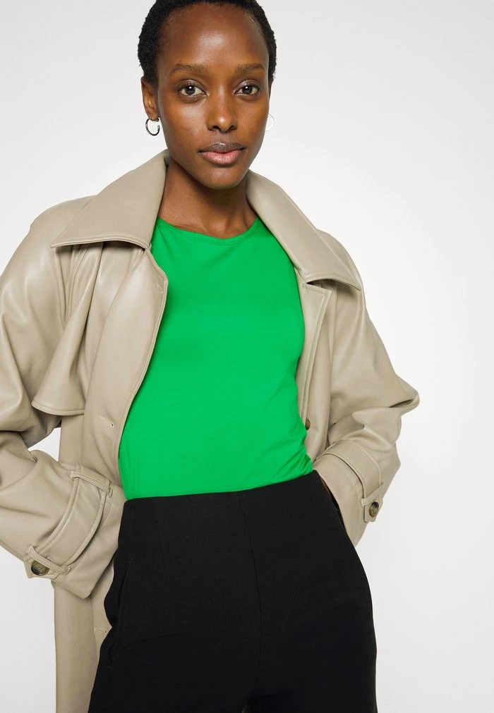 DRYKORN OLINA - Top - Green 6 DRYKORN OLINA - Top - Green - Image 4