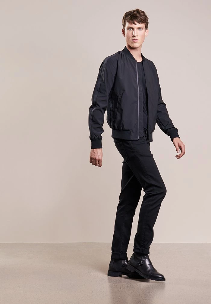 DRYKORN CARLO - Basic T-shirt - Black 4 DRYKORN CARLO - Basic T-shirt - Black - Image 2