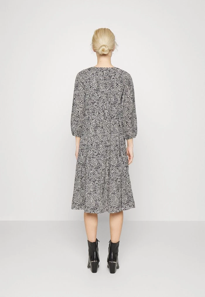 DRYKORN TIIA - Day Dress - Ecru 5 DRYKORN TIIA - Day Dress - Ecru - Image 3