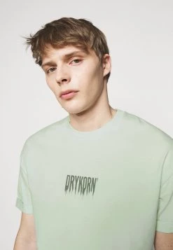 DRYKORN THILO FADE - Print T-shirt - Green 13 DRYKORN THILO FADE - Print T-shirt - Green -Trend Code Shop 1eb343c5ca7548a19d466000aad5ab89