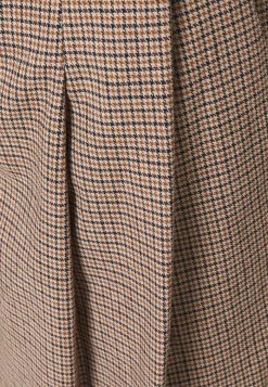 DRYKORN ELATE - Trousers - Braun -Trend Code Shop 1f0adb8b263142e989d99b5ea63bc05c