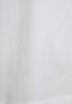 DRYKORN JUDIKA - Blouse - Ecru -Trend Code Shop 25db8b427b4942b2b68c8aa705b2d753