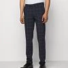DRYKORN PIET - Suit Trousers - Dark Blue -Trend Code Shop 28e42390d00e403c98220cbb82db6ab3