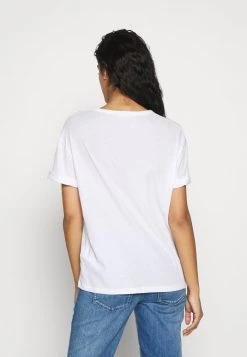 DRYKORN LARIMA - Basic T-shirt - White -Trend Code Shop 29b3b329875d4d0fbe25cfb3de314684