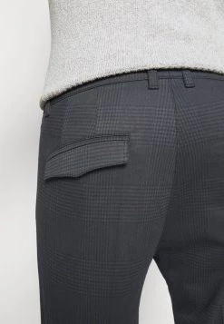 DRYKORN KREW - Trousers - Dark Blue -Trend Code Shop 2d360a8a91d047d1bbad085ef22ccc4d