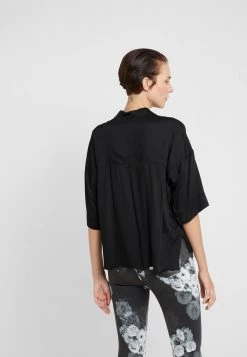 DRYKORN THERRY - Button-down Blouse - Black -Trend Code Shop 310c2e9e911742a5ab6e8e7dbb450738