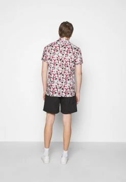 DRYKORN BIJAN - Shirt - Red 10 DRYKORN BIJAN - Shirt - Red -Trend Code Shop 346aaccaaedf49f4883d693c13087904