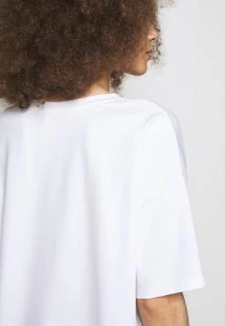 DRYKORN KABELLE - Jersey Dress - Weiss -Trend Code Shop 3c004b16e6294ceea74dcd93d76c3d1f