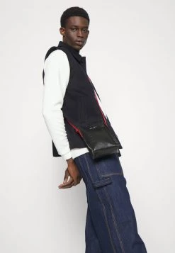 DRYKORN BENT - Jumper - Off White -Trend Code Shop 3ff93a98fc494d4cb5191dd9b0c5bc46