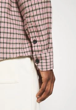 DRYKORN PHASMO - Shirt - Pink -Trend Code Shop 454a1e6025154244b73c35091445ab67