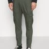 DRYKORN LAGO - Cargo Trousers - Grün