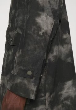 DRYKORN CUCAMO - Parka - Mottled Olive -Trend Code Shop 52ec042332e640a499f054082157ab9b