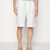 DRYKORN VADE - Shorts - White