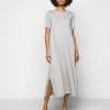 DRYKORN JANNIE - Jersey Dress - Grau 2 DRYKORN JANNIE - Jersey Dress - Grau -Trend Code Shop 6e11f8a70e594976a9c27f84bf3be2f6