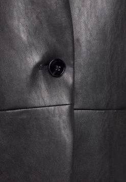 DRYKORN CHIGWELL - Short Coat - Schwarz -Trend Code Shop 6f86d31854554516b37e9b2282b08830