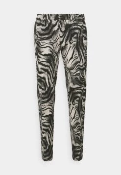 DRYKORN SIGHT - Trousers - Brown 12 DRYKORN SIGHT - Trousers - Brown -Trend Code Shop 73da04db086b4aeb93d8d3e6708dae46