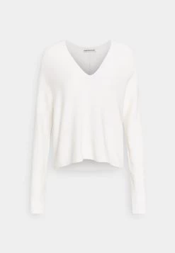 DRYKORN LINNIE - Jumper - Off-white 17 DRYKORN LINNIE - Jumper - Off-white -Trend Code Shop 753d25c1737147f09b2b3618008ee5ce