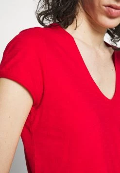 DRYKORN AVIVI - Basic T-shirt - Red -Trend Code Shop 76ced6fc05c84a47aaf683ea2bcf64bb