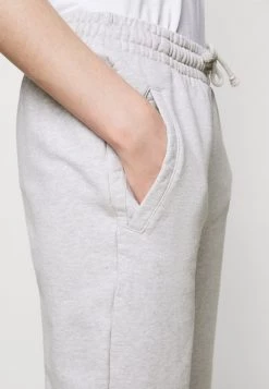 DRYKORN ONCE - Tracksuit Bottoms - Grau -Trend Code Shop 7b23ef0e73414e05a824285beade438c