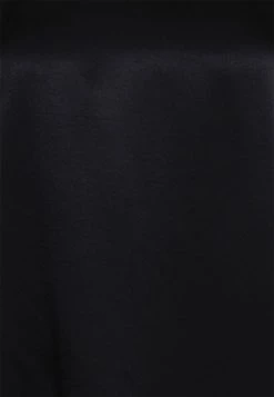 DRYKORN AMAYA - Top - Schwarz 7 DRYKORN AMAYA - Top - Schwarz -Trend Code Shop 81b7127defee4eafbd97ba53003bf510