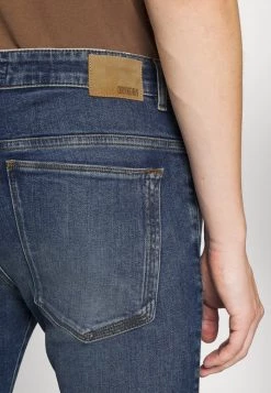 DRYKORN JAZ - Slim Fit Jeans - Blau -Trend Code Shop 81e526916a9444759e8a9f90849a4723