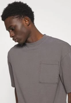 DRYKORN BRUCE - Basic T-shirt - Green -Trend Code Shop 854079670444464288e54b70baca28fc