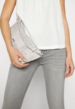 DRYKORN NEED - Jeans Skinny Fit - Grau -Trend Code Shop 87cca4af06f74614bfa6e08cfc6a5aef