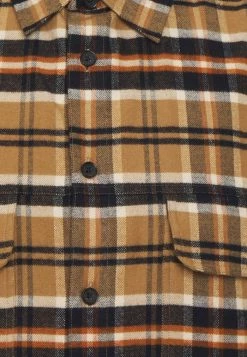 DRYKORN SELED - Shirt - Braun 7 DRYKORN SELED - Shirt - Braun -Trend Code Shop 8c436382e31a471e89c694534a5587f4