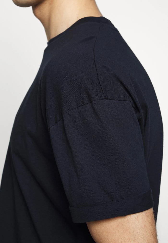 DRYKORN THILO - Basic T-shirt - Blau 8 DRYKORN THILO - Basic T-shirt - Blau - Image 6