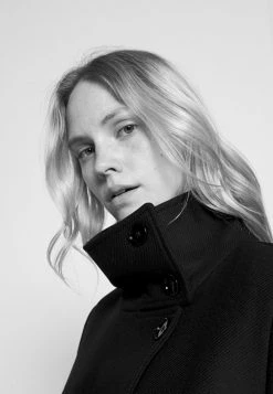 DRYKORN LEWISHAM - Classic Coat - Schwarz 11 DRYKORN LEWISHAM - Classic Coat - Schwarz -Trend Code Shop 90ce13145ef940ee9bd6537a9a318e7b