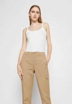 DRYKORN FREIGHT - Cargo Trousers - Brown -Trend Code Shop 93fb1614705947ae879221e7b292be7e