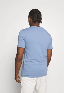 DRYKORN QUENTIN - Basic T-shirt - Blue -Trend Code Shop 9401c67a6aea4301a71623b943fc757d
