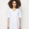 DRYKORN KABELLE - Jersey Dress - Weiss