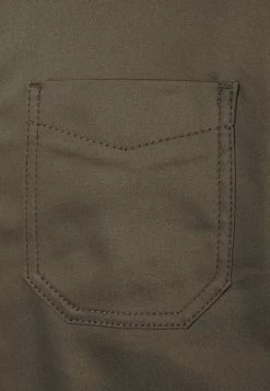 DRYKORN LAWEE - Summer Jacket - Green -Trend Code Shop 9c64071e9a384d089a03c9a990bdc3ca