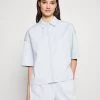 DRYKORN THERRY - Button-down Blouse - Blau