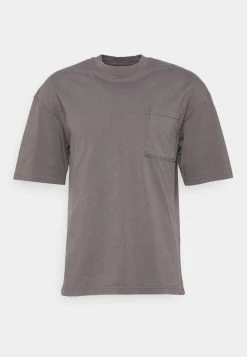 DRYKORN BRUCE - Basic T-shirt - Green -Trend Code Shop a9b36c311f104047a233b79598d5664a