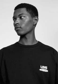 DRYKORN EDDY LOVE - Print T-shirt - Schwarz -Trend Code Shop b675233a183f4b80a25937715f164ea4