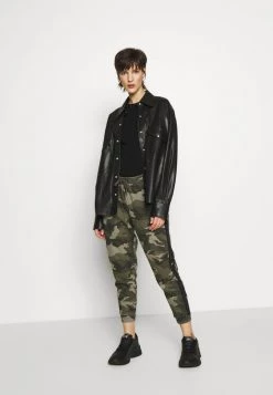 DRYKORN OLINA - Top - Black -Trend Code Shop b68835d2fe6f461aae46fac53acb3318