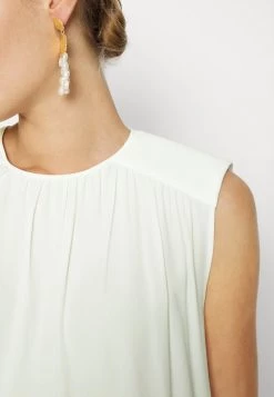 DRYKORN SUMI - Blouse - Ecru -Trend Code Shop c7446b2415f842868b447427e757786e