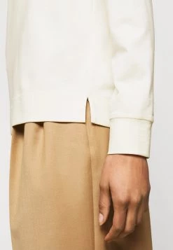 DRYKORN PAPILIA - Long Sleeved Top - Ecru 14 DRYKORN PAPILIA - Long Sleeved Top - Ecru -Trend Code Shop c8d97d5e00514fb3b555f3c9bedfd28b