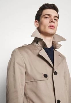 DRYKORN SKOPJE - Short Coat - Beige -Trend Code Shop d0151eb0d2044402bf4be4b2e273b9ff