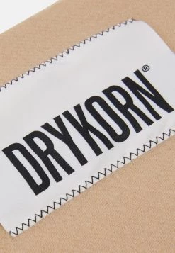 DRYKORN GAZE UNISEX - Scarf - Brown -Trend Code Shop d534b3227a4f4bb6b0d4bc9ac578a3fe