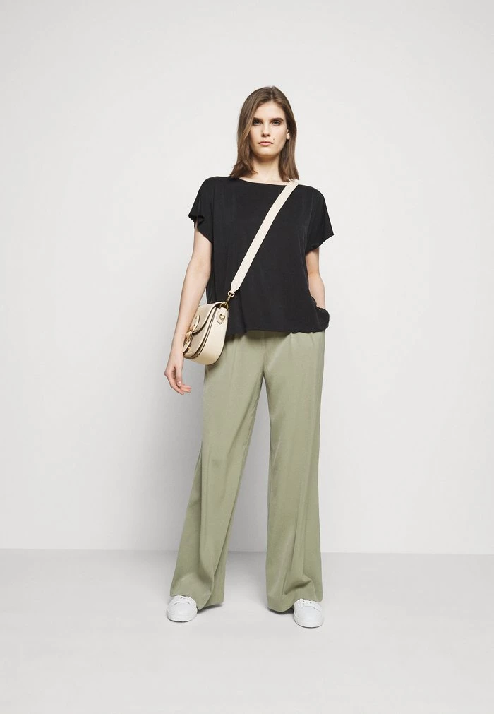 DRYKORN KIMANA - Basic T-shirt - Schwarz 4 DRYKORN KIMANA - Basic T-shirt - Schwarz - Image 2