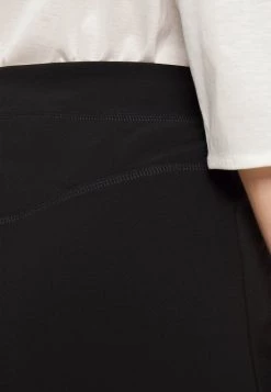 DRYKORN SHAPER - Leggings - Trousers - Schwarz -Trend Code Shop d6795ad0bade433da9d78c1119408051