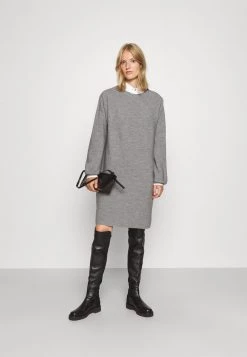 DRYKORN MARISA - Jumper Dress - Grau 9 DRYKORN MARISA - Jumper Dress - Grau -Trend Code Shop d6800ca1963a463b8a9e7b9af9603a7f